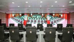 p1.9 p2.5小间距led显示屏价格相差多少钱一平方